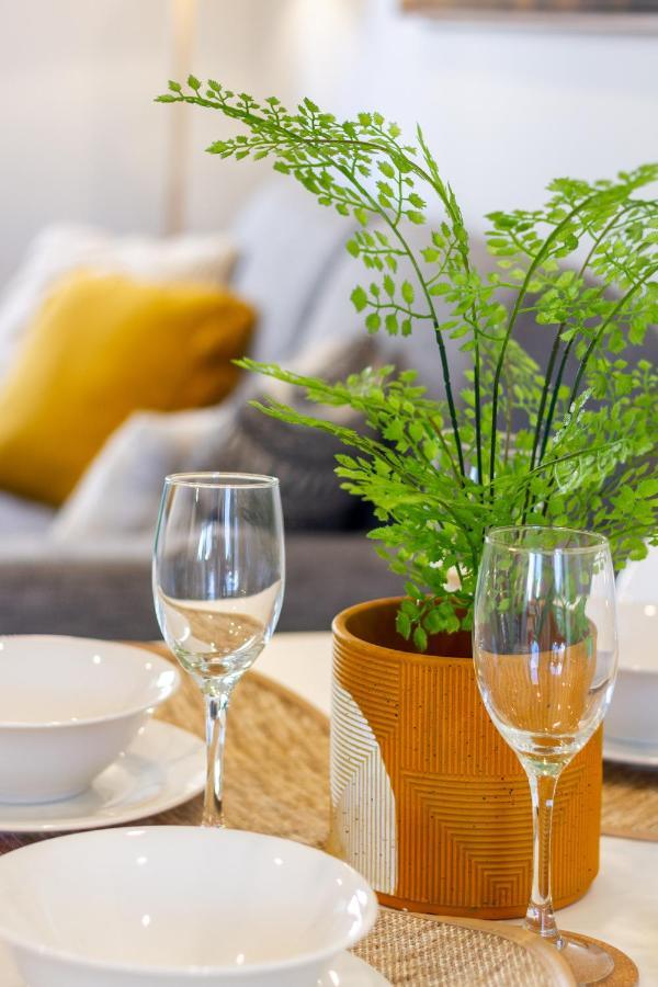 Walk To Central City 2 Bed 2 Bath. Madras Street ไครสต์เชิร์ช ภายนอก รูปภาพ